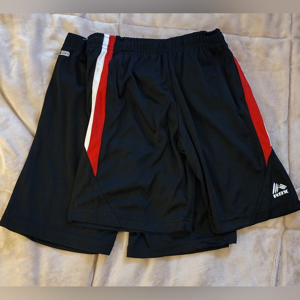 NWT boys 2 pack Reeboks shorts size 5/6